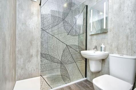 2 bed, 2 bath Ground Flat in Leeds - Photo 7