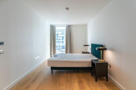 Apartment-601-Hol...