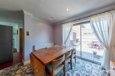 14 The Burrows-005.jpg