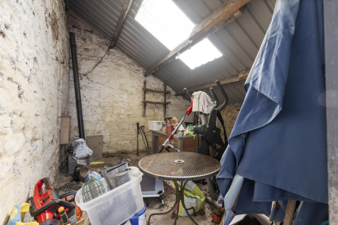 Fold Farm, Hollow Meadows 52_297.png