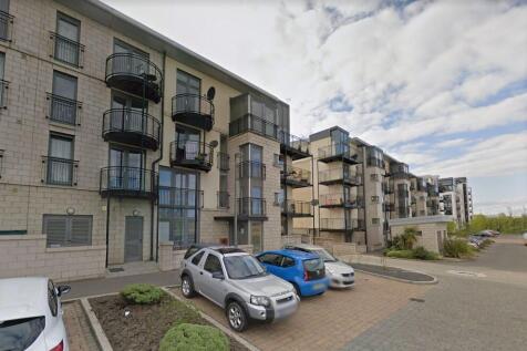 Available July, beautiful unfurnished one double bedroom apartment situated in a modern development in the north of Edinburgh with easy access to the city centre.