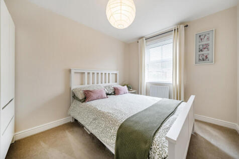 1313342-9-685ad67...