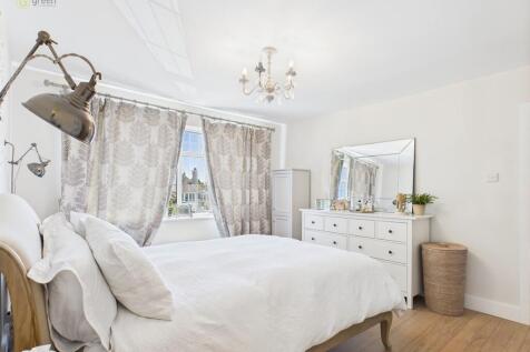 CAM03830G0-PR0148...