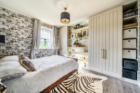 1349813-10-68c14d...