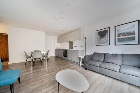 1372133-8-68fa03f...