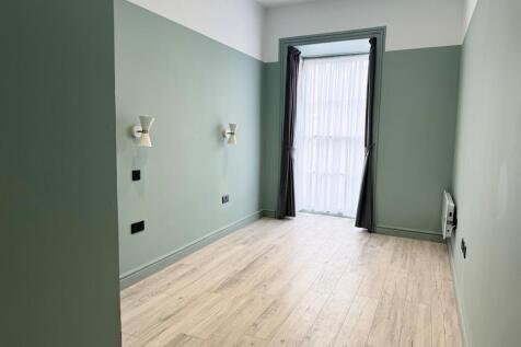 Studio room