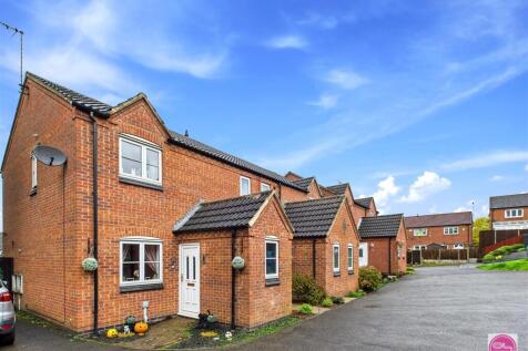 Anchor Close, Swadlincote (2).jpg