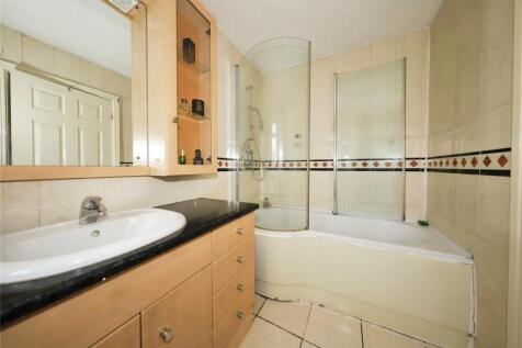 Ensuite Bathroom W/C