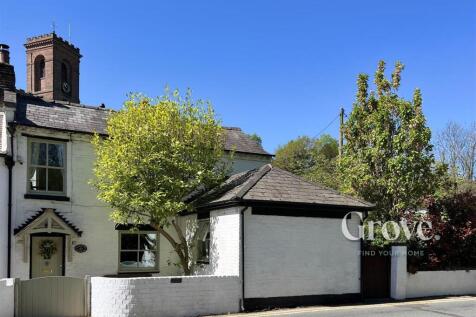 Rose Bower Cottage Wolverley 2.jpg