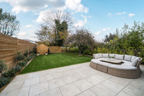 1381093-23-6915b9...