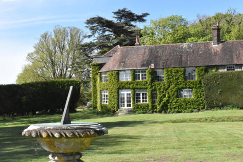 Three bedroom country home