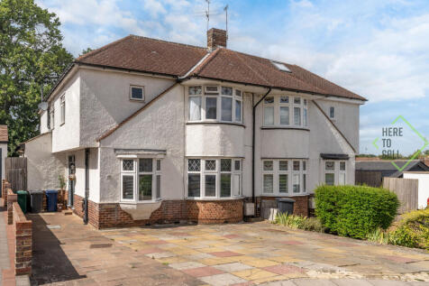 Myrtle Close, East Barnet, EN4 - Front1