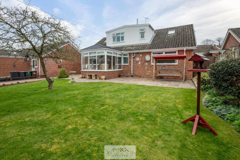 Back garden 1.3