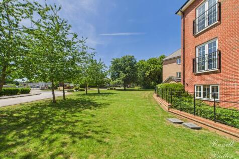 CAM01995G0-PR0329-STILL026