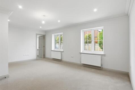 1578342896 - 5 Amberwood Grove -41.jpg