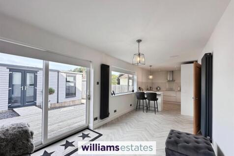 Open Plan Living/Kitchen