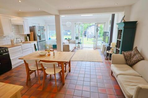 Kitchen/Family Room