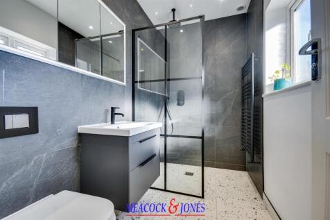 149 Priests Lane2.jpg