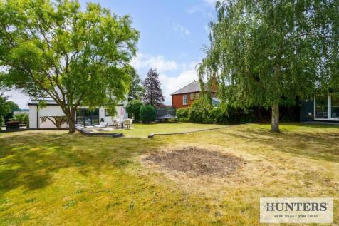 94395_White House Selby Road Camblesforth (37) - C