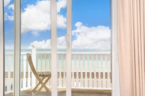 External Lifestyle Photograph