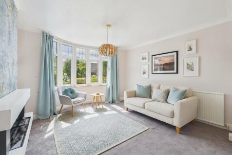 Lounge Area (Virtually Furnished)