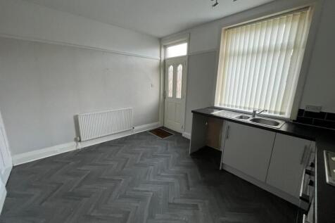 WhatsApp Image 2025-11-20 at 10.29.13_76041271.jpg