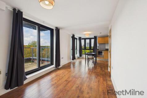 Living room/kitchen