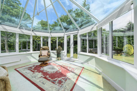 1290760-4-682b185...