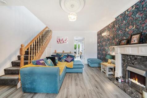 10 SUTHERLAND ROAD-13.jpg