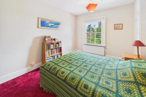 CAM03789G0-PR0073-ST