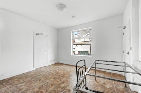 Dining Room_3.jpeg