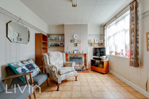 121 Kynaston Avenue, CR7 - 6