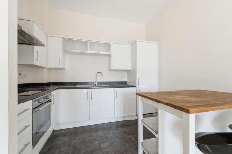 Kitchen/Living Room