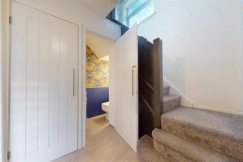 Whiteside Road Hallway