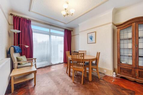 143 Portico Lane sitting room.jpg