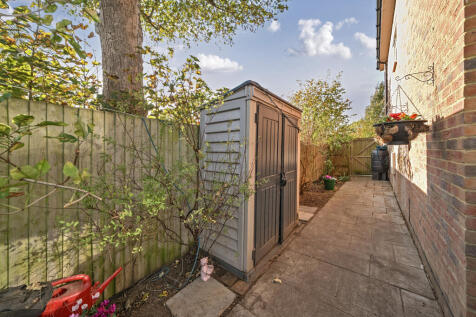 1369530-12-68f9ea...