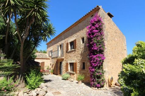 Lovely natural stone finca with pool in Algaida