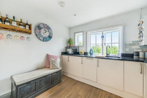 1361775-16-68dfc2...