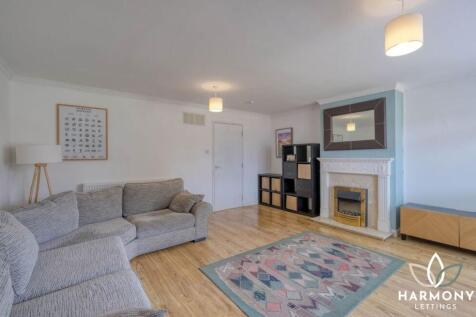 3 Bedroom Terraced in B14 5BU