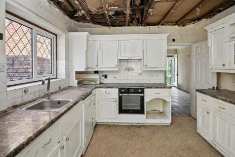 56 Lechmere Avenue, Chigwell, IG7 5ET