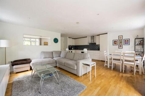 Drayton Park, N1