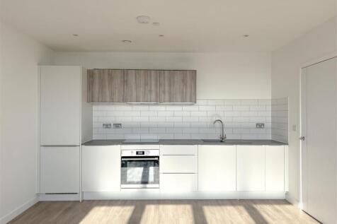 Living Room / Kitchen