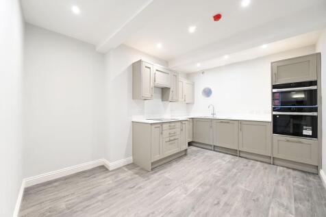 4 Bedroom House in S10 2HQ