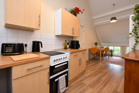 3 Bedroom Terraced in BS8 4SN