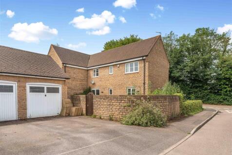 18 Thenford Road, Middleton Cheney-17.jpg