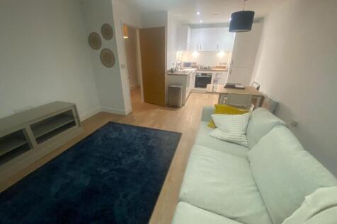 WhatsApp Image 2025-11-21 at 15.18.50 (1).jpeg