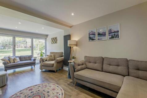 8690365-interior10-800.jpg