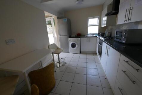 4 Bedroom House in BH1 3RG