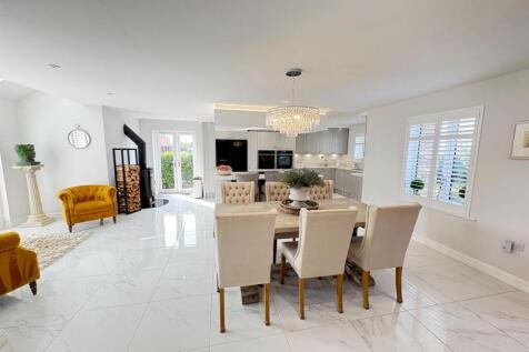 Kitchen/Dining/Living Space