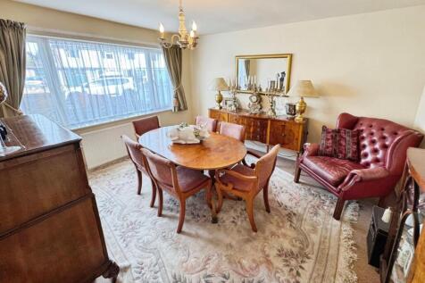 Dining Room.jpeg